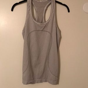 Lululemon run swiftly tank